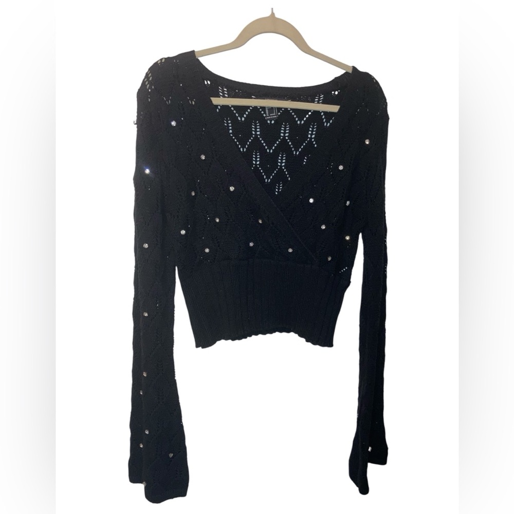 Forever 21 rhinestone cropped knitted large top with bell sleeves